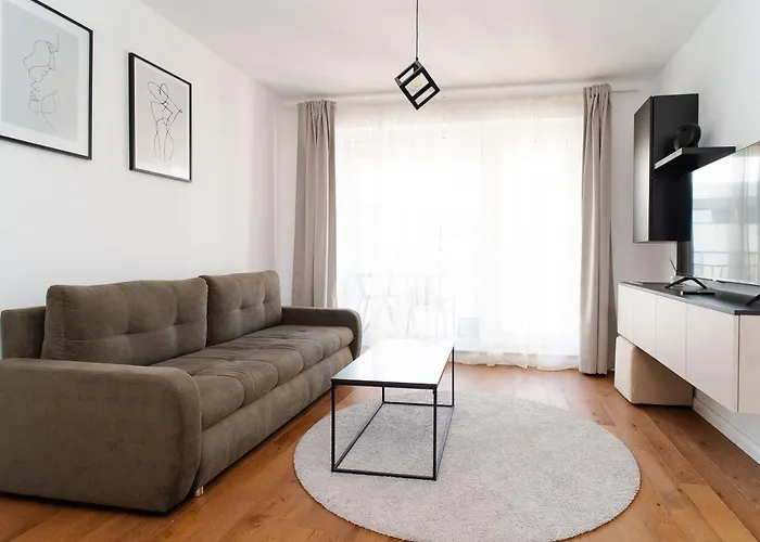 Apartment 4friendscoresibrasov Y *